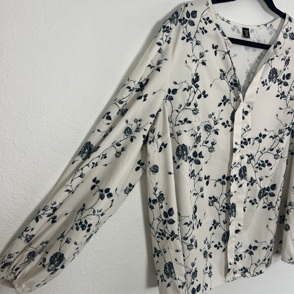 SHEIN White & Grey Floral Rose Womens Plus Size 3X V-Neck Long Sleeve Office - Picture 11 of 12